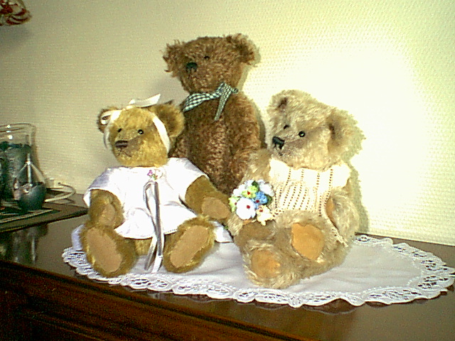 image003.jpg
